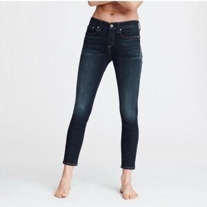 RAG & BONE Jeans Cate Mid-Rise
Dark Wash, Carmen